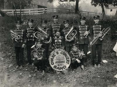Chase's Concert Band group photo