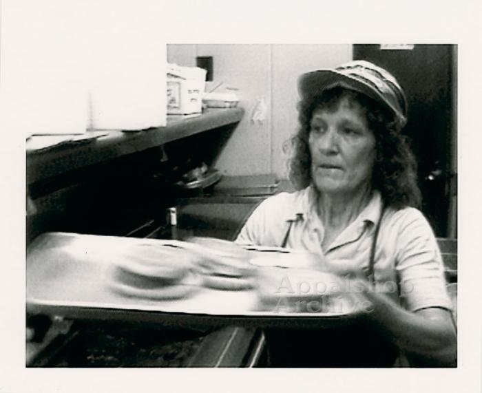 Fast Food Women production still