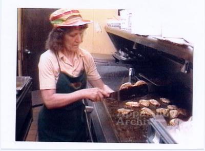 Fast Food Women production still
