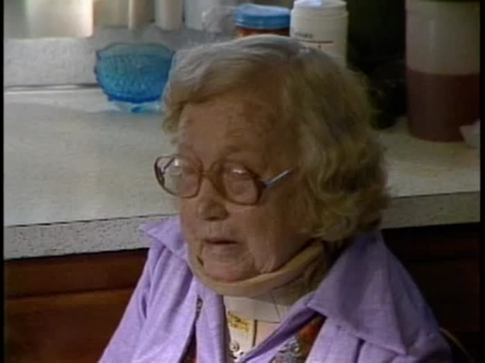 Footage of Morgan and Virgie Sexton in the kitchen, discussion of Morgan's music, Hattie Sexton