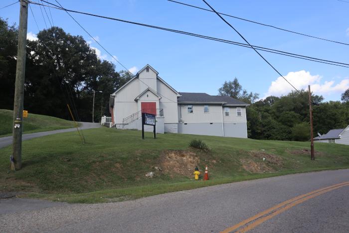 Hales Chapel United Methodist Church, exterior