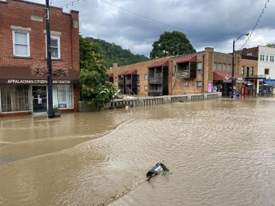Receding flood waters at main street bridge 