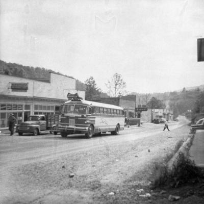 Greyhound bus in East Jenkins