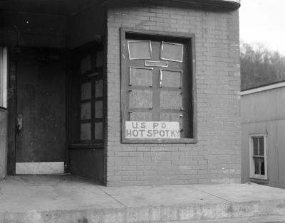 U.S. Post office in Hot Spot, Kentucky