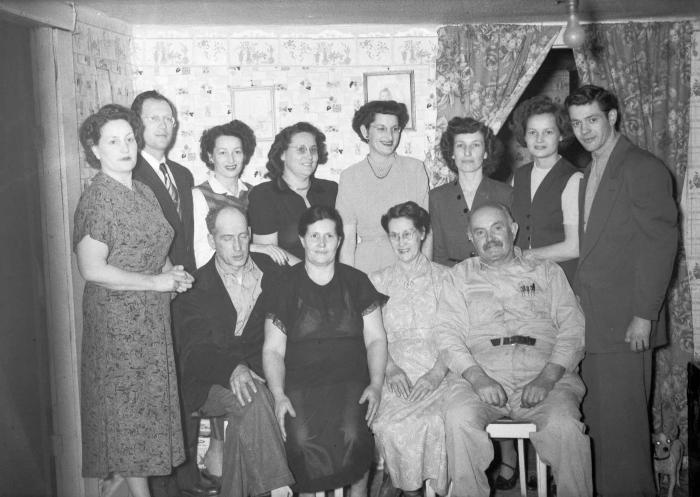 Group portrait of A.J. "Banjo" Haynes and family