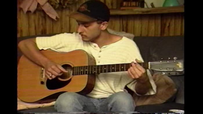 [Pickin’ Willie] (AMI)