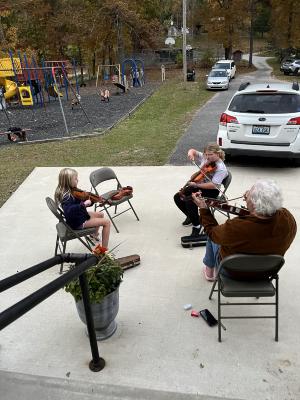 Pick and Bow Students at Carcassonne Community Center