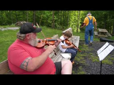 Boil Them Cabbage played by Pick & Bow Class at Carcassonne Community Center