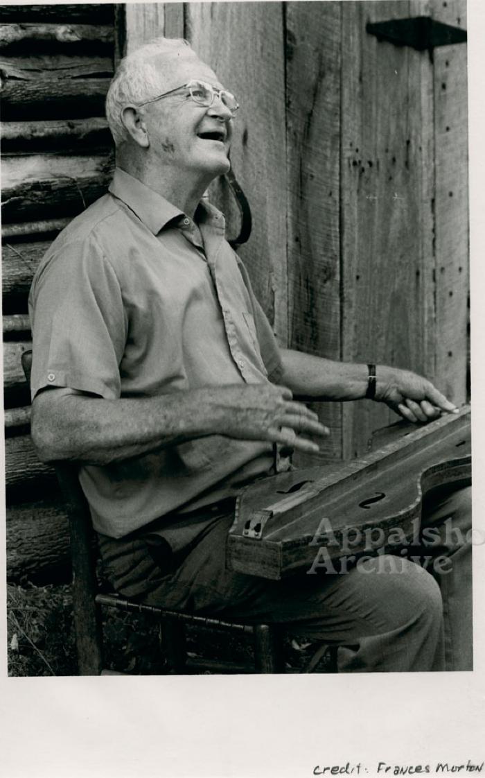 Sourwood Mountain Dulcimers production still
