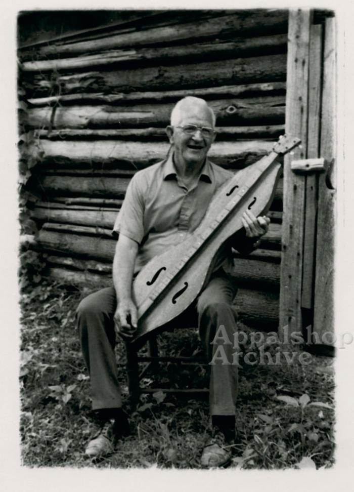 Sourwood Mountain Dulcimers production still